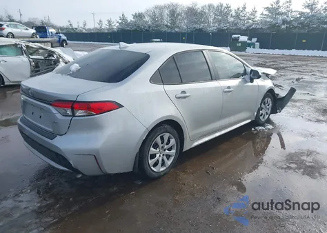 2022 Toyota Corolla Le z USA, uszkodzony, nr VIN 5YFEPMAE6NP370644